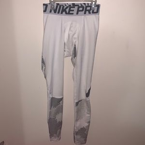 Nike Pro Men’s Hyperwarm Tights Size S